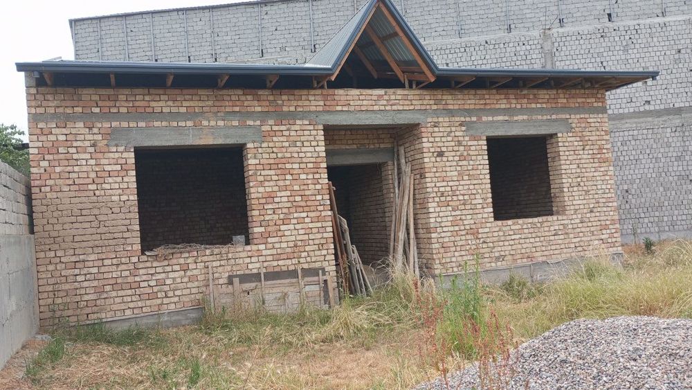 8 сотих Назарбек Туркистонда участка сотилади СРОЧНА