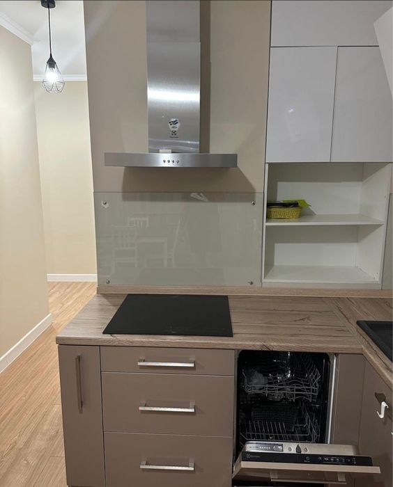 Сдам 1 - ком. Долгосрочно