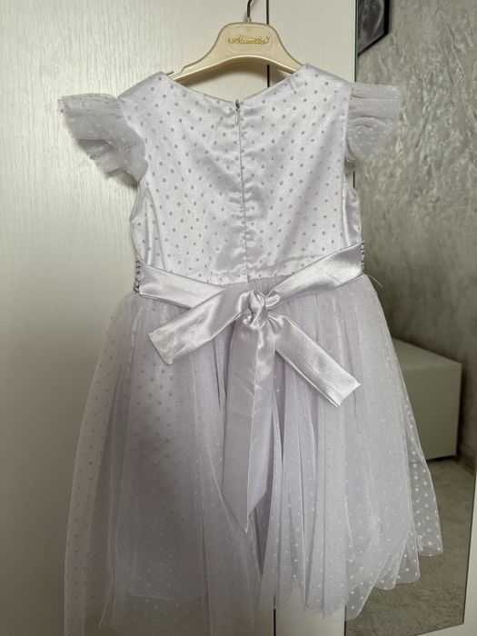 Продам десткое платье