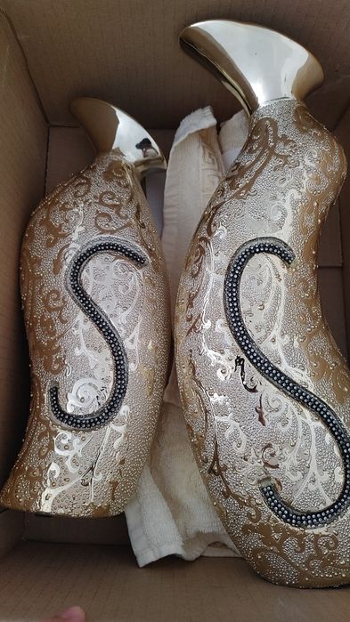 Guldon nabor sotiladi