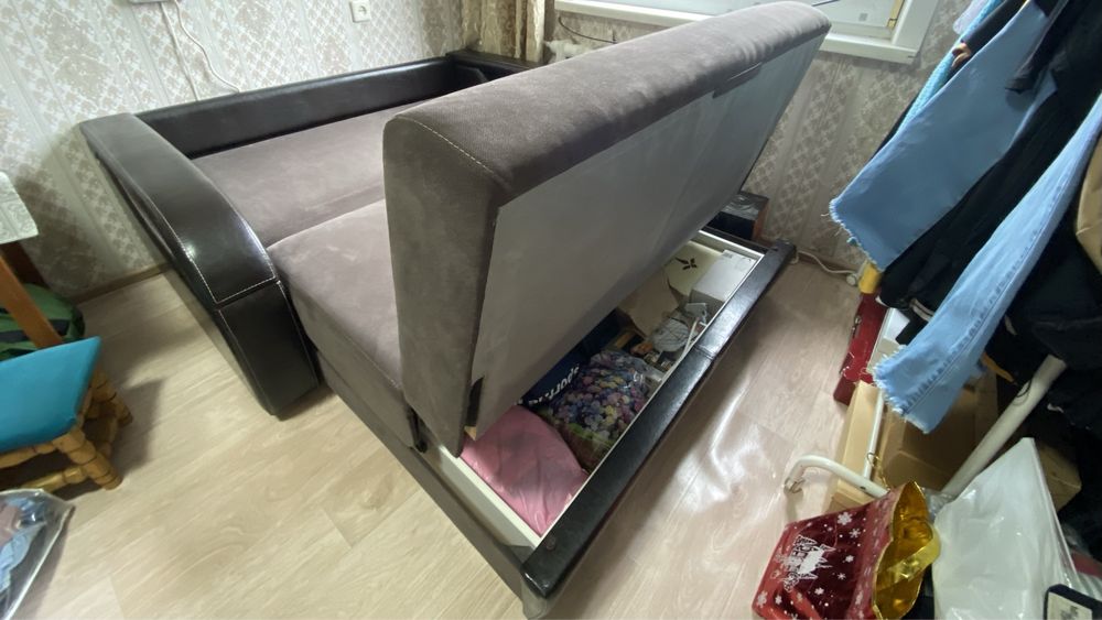 Продаю ДИВАН