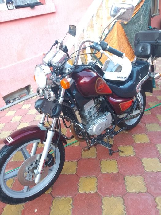 Motocicleta HMZ cruise 125
