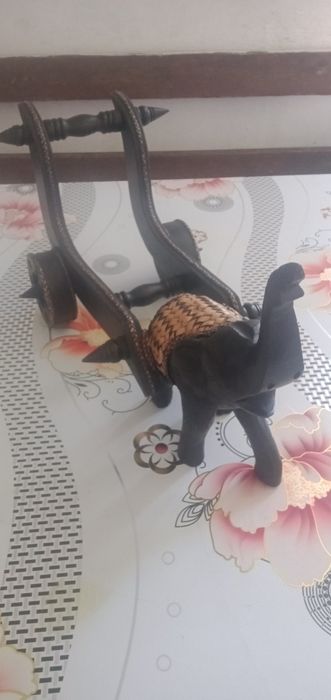 Подставка из дерево