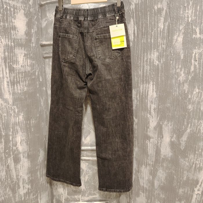 Продам новые джинсы размер 31