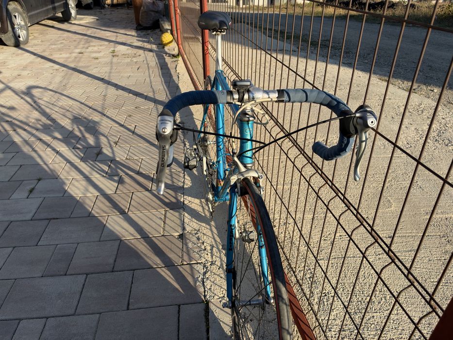 Vind  doua biciclete una DURAALI si CILO JAPONEZĂ