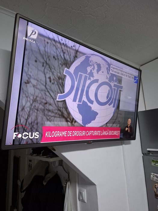 Televizor Led  LG 42 inch (108 cm) model 42 LB 5610