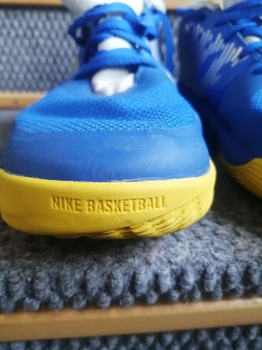 Pantofi sport baschet Nike