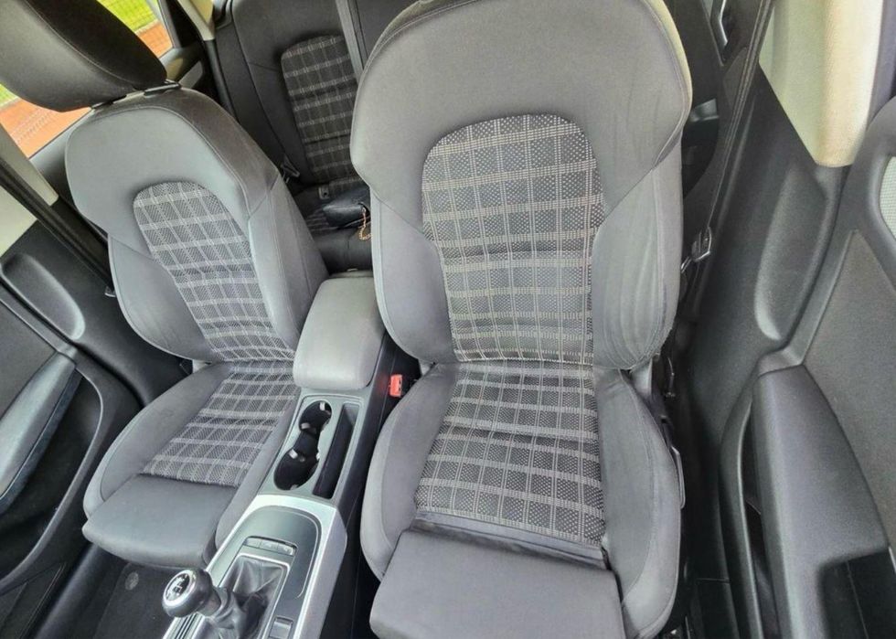 Vand Audi A4 B8 An 2010 Pret negociabil