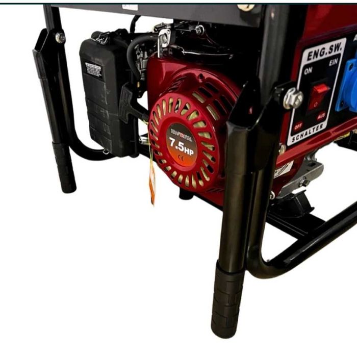 Трифазен/Монофазен четиритактов генератор за ток 3,9KW-Агрегат+количка