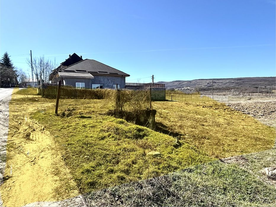 Teren de vanzare intravilan pentru casa 720 mp