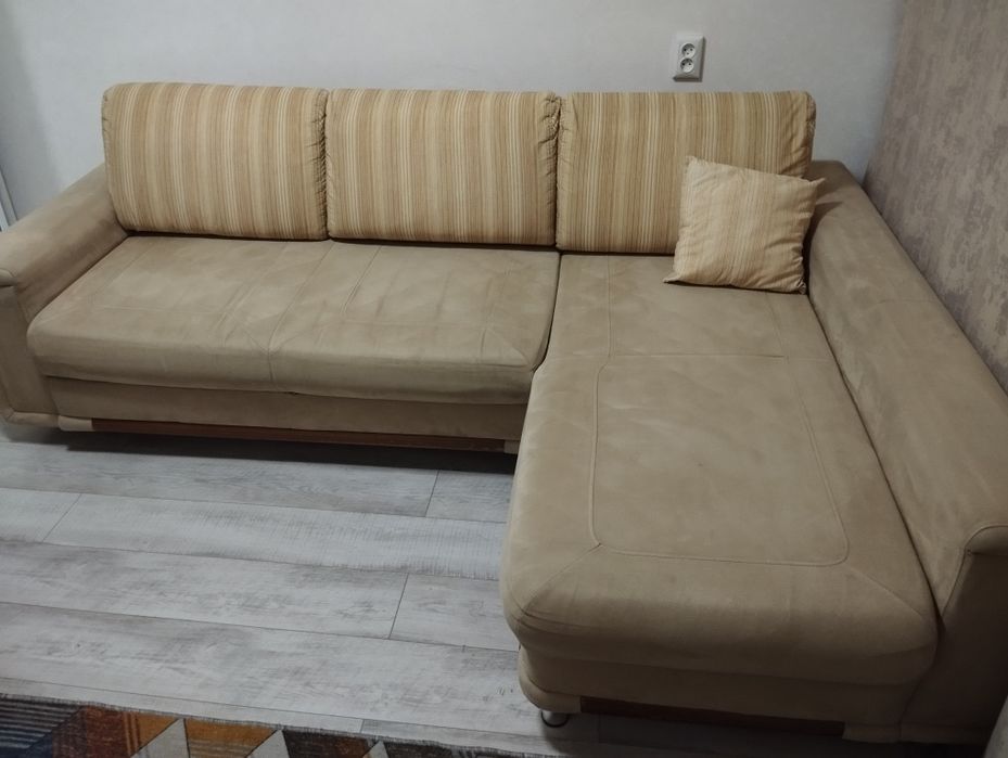 Угловой диван белорусский срочно