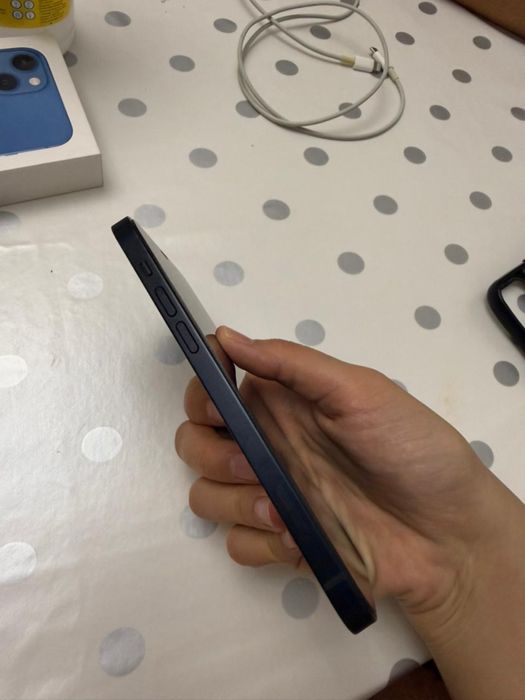 Iphone 12 128 без обмена