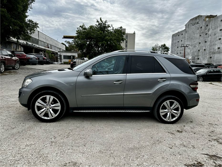 Mercedes ML300CDI Facelift 2010г Мерцедес МЛ300ЦДИ Фейслифт 190кс