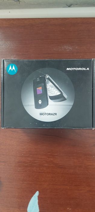 Моторола коробка
