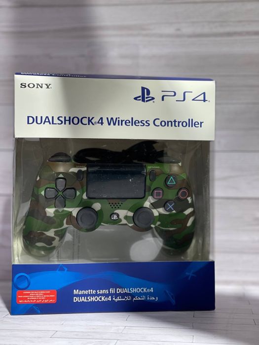 Джойстик Sony PlayStation 4 (DualShock 4)