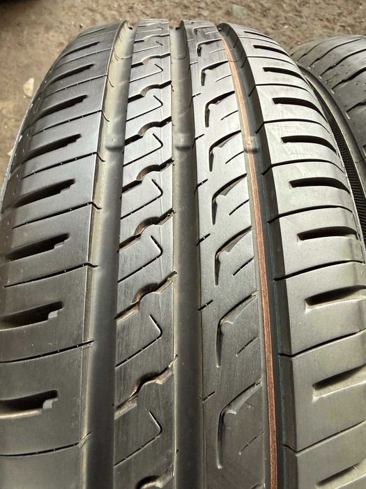 4x Anvelope Vara 185/60 R15 - Barum  Bravuris 5 XL