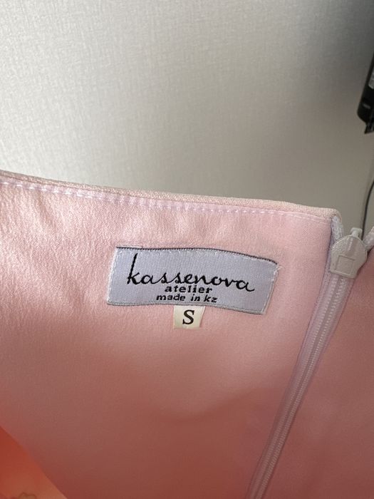 Платье нарядное Kassenova