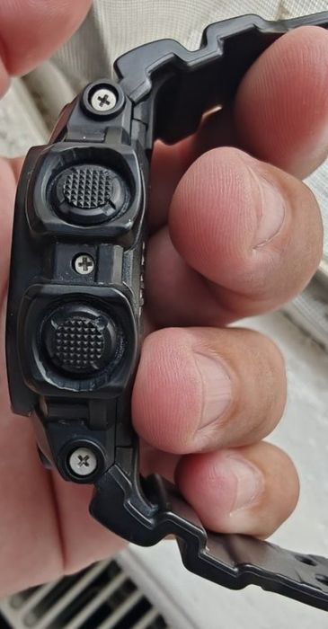 Vând sau schimb  Casio G-SHOCK - King of G Solar GX-56BB-1ER