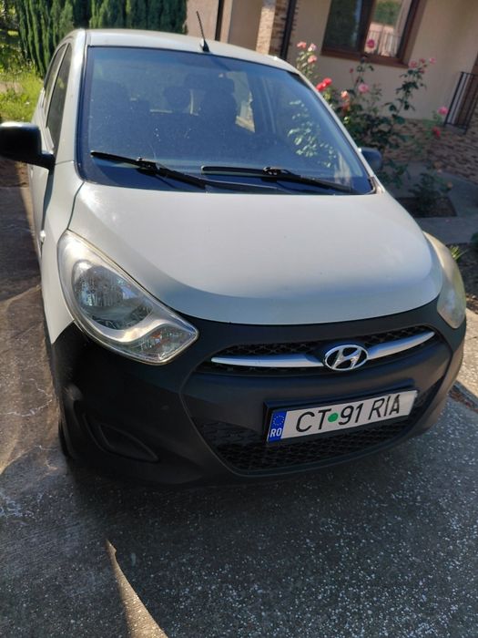 Se vinde hyundai i10