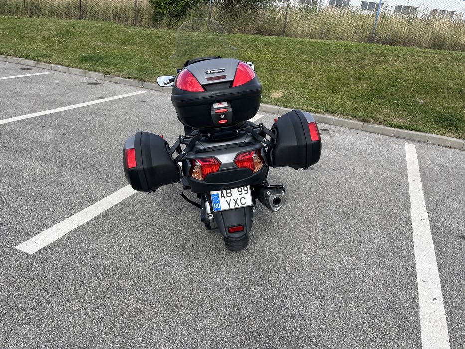 Suzuki burgman 650