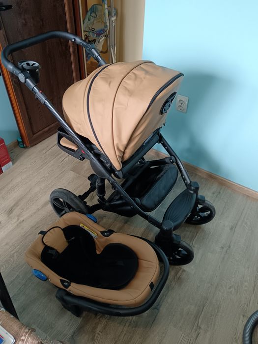 Бебешка количка Max 500 caramel