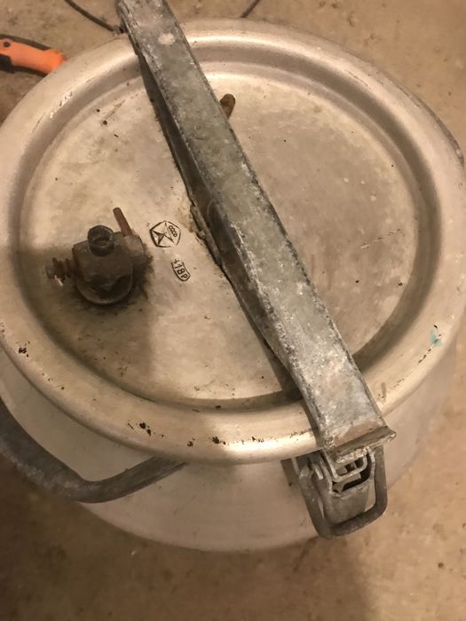 Продам флягу б/у в хорошем состоянии.