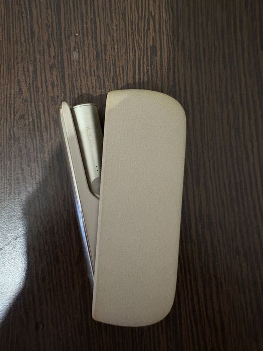 Iqos iluma beige