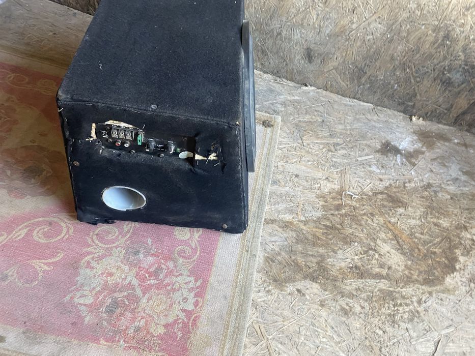 Продам сабвуфер в хорошем состоянии