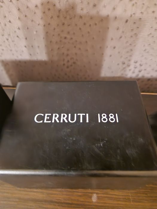 Часы оригинал Cerruti 1881 Italy