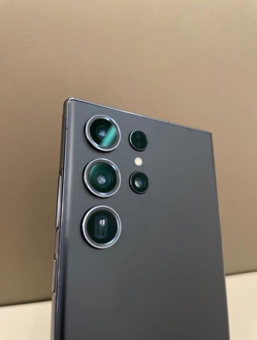 Самсунг S23 ultra