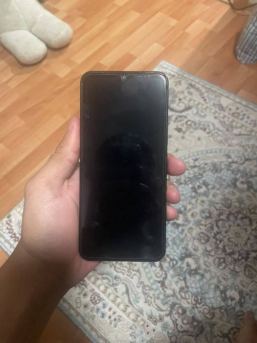Продам Vivo v23e 8/128