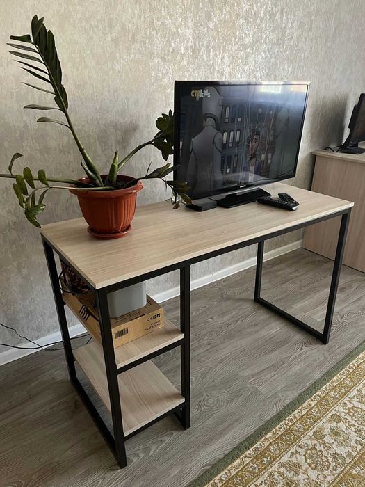 Продам рабочий стол