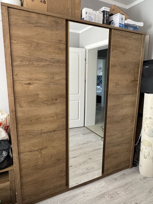 Mobilier pentru dormitor dulap noptiere pat jysk VEDDE