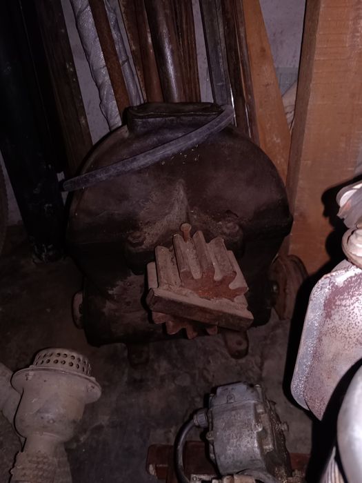 Редуктор, перфоратор