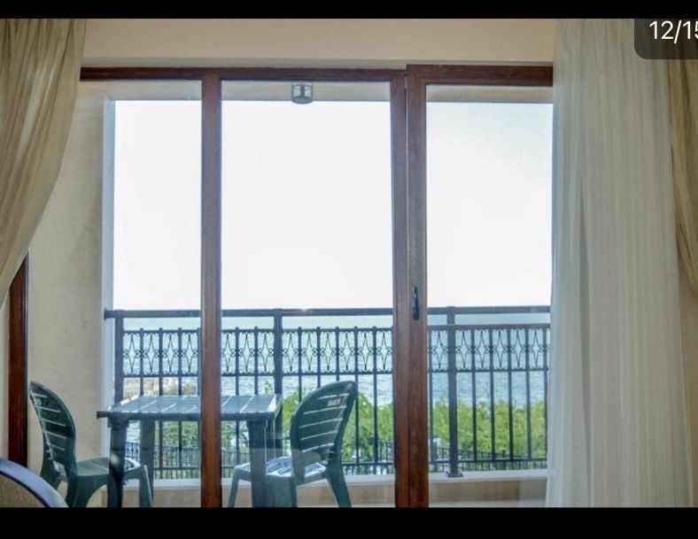 Дава се под наем Двустаен апартамент в Варна, м-т Траката - 88 кв.м за 561 € - Снимка #8