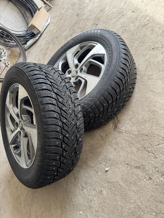Продам зимнию резину с дисками