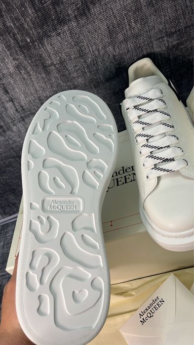 Alexander Mcqueen nr 43