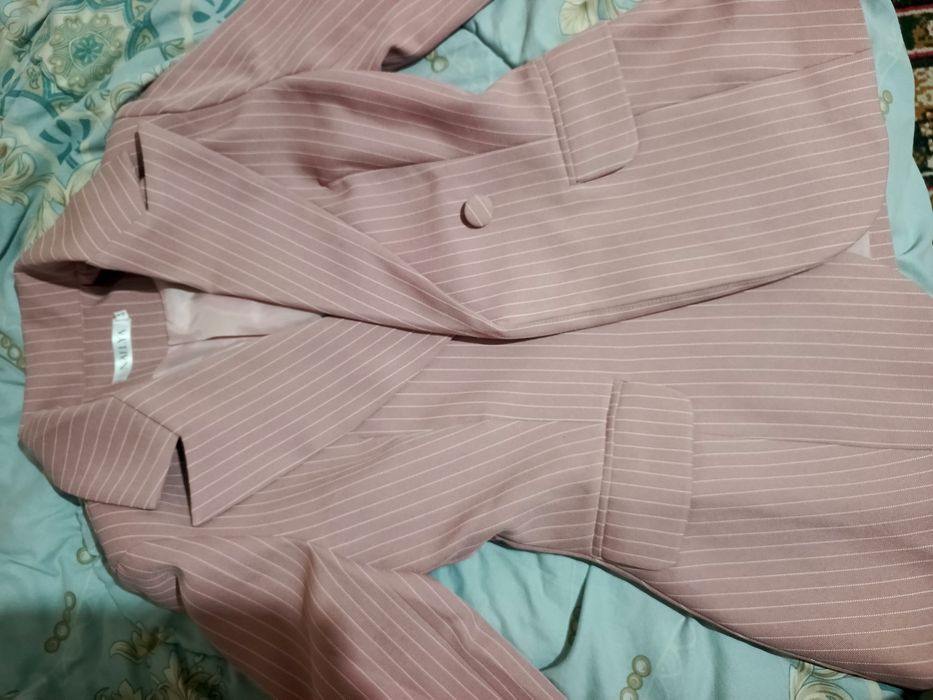 Kastyum+yubka.kuzgi mato qalin, astarli