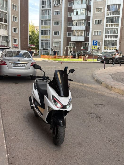 продам скутер макси