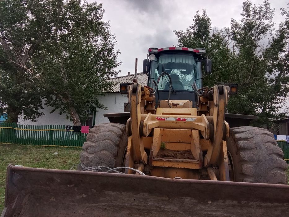 Продам погрузчик