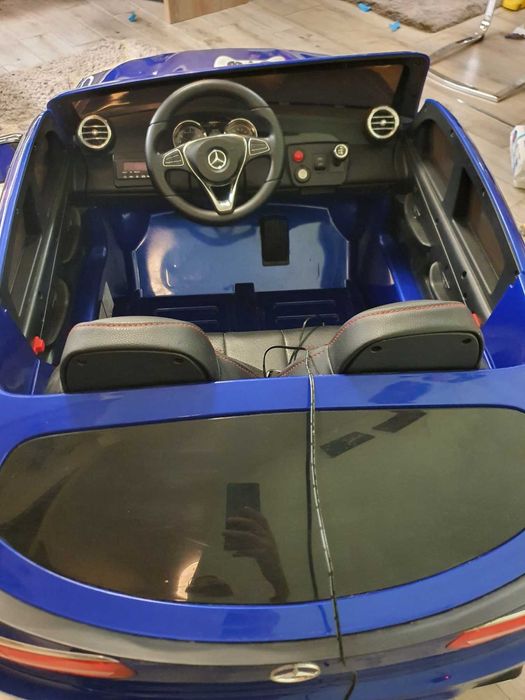 Акумулаторен джип