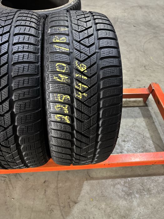 Anvelope Iarna 225/40/18 Pirelli SottoZero 3 225 40 18 R18