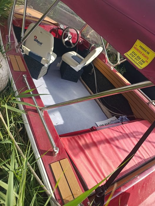 Forward 5,20, motor Mercury 50 efi injecție