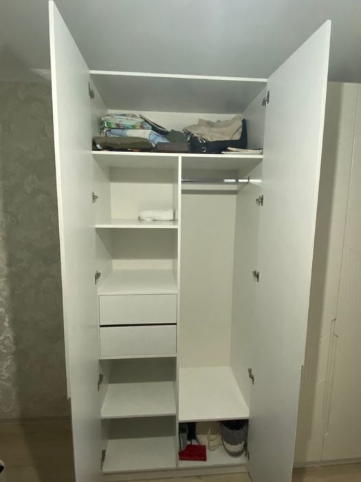 Продам шифоньер