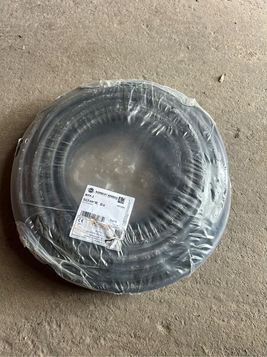 Cablu 0,4 pentru pnouri fotovoltaice