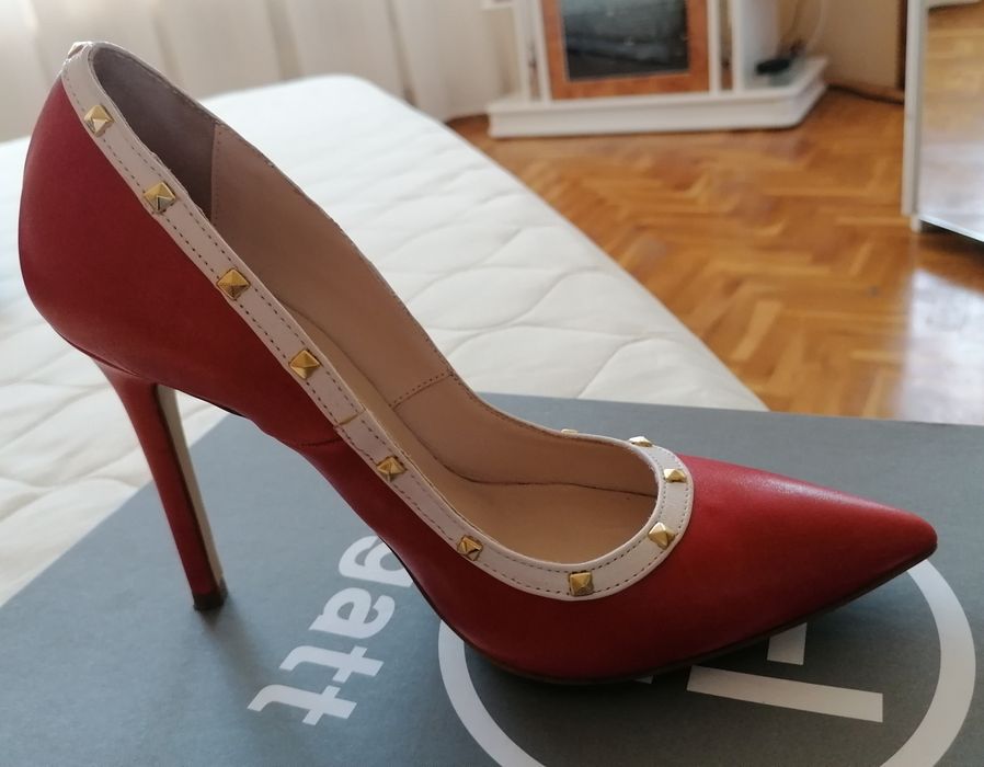 Червени обувки Bagatt