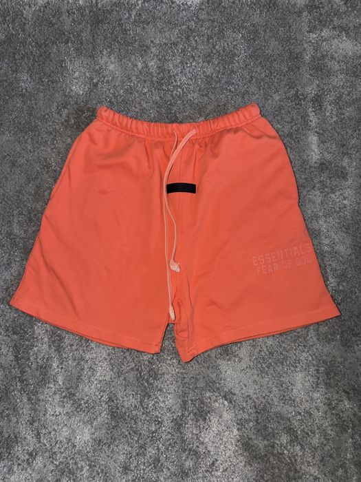 pantaloni essentials