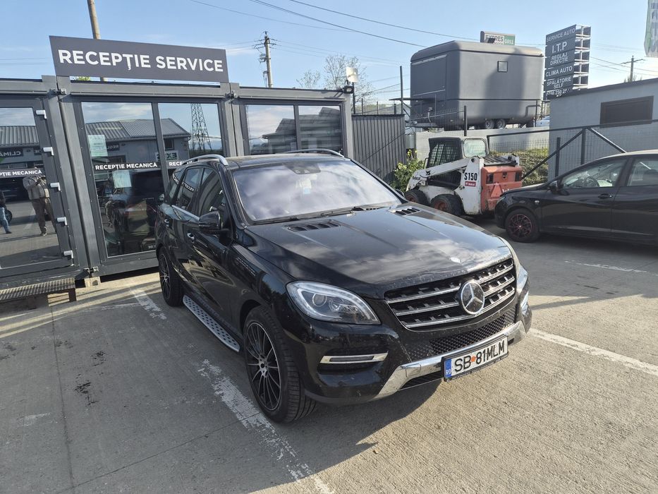 ML350 2013 motor stricat