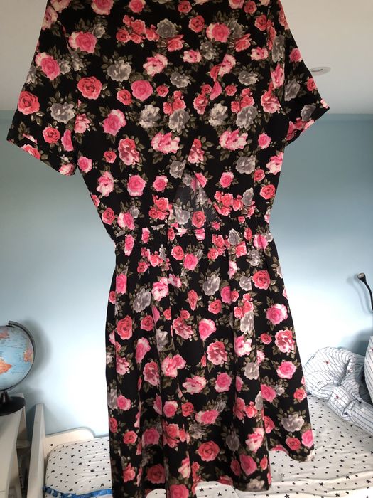 H&M Къса рокля на цветя