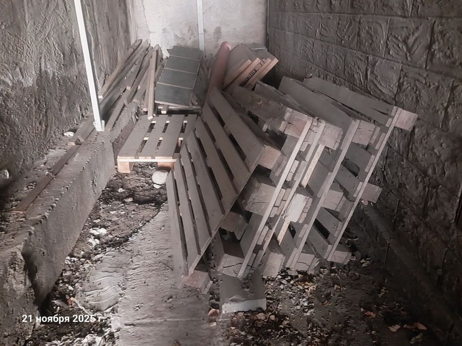 Поддоны, щиты и дерево